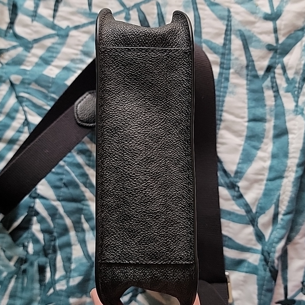 MICHAEL MICHAEL KORS Briley Small Logo Messenger Bag - Picture 13 of 14